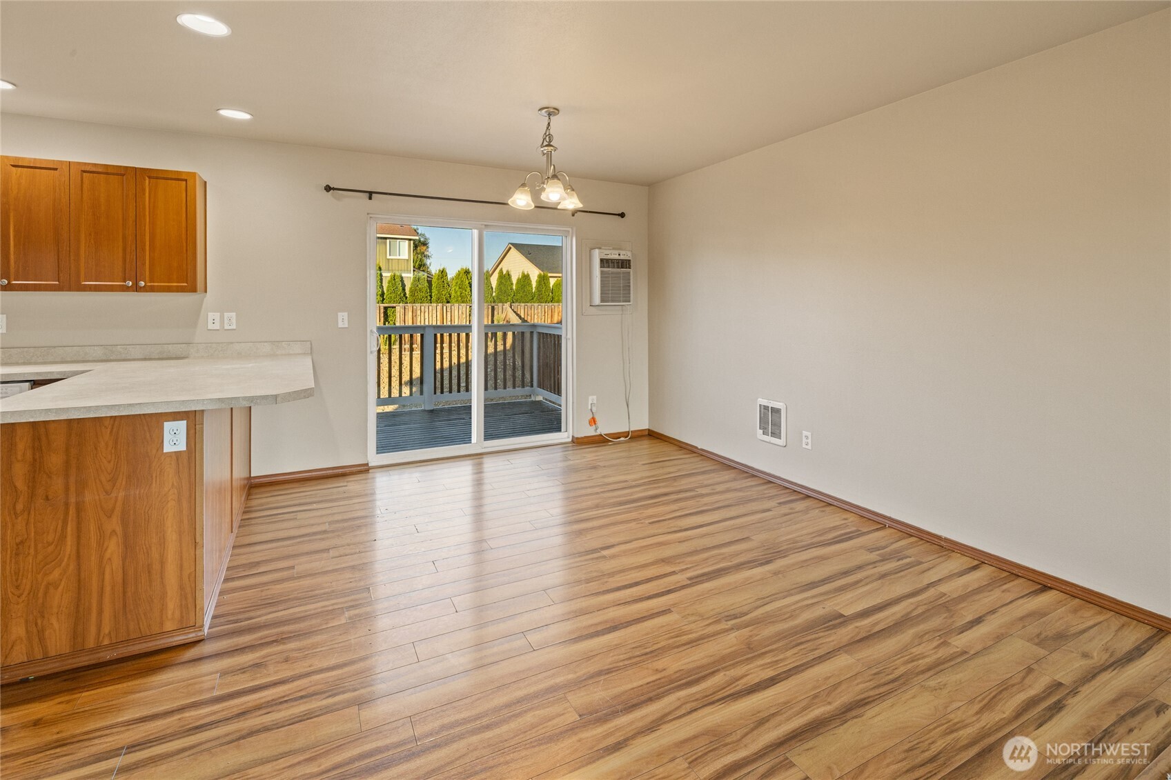 1911 W Peakview Drive Property Photo 10