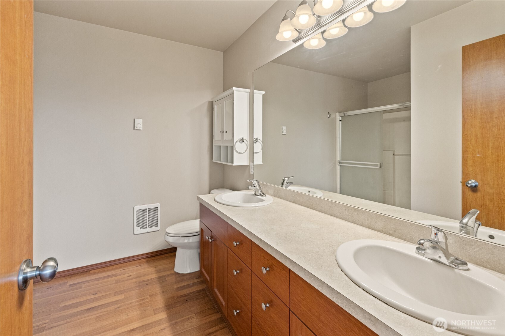 1911 W Peakview Drive Property Photo 22