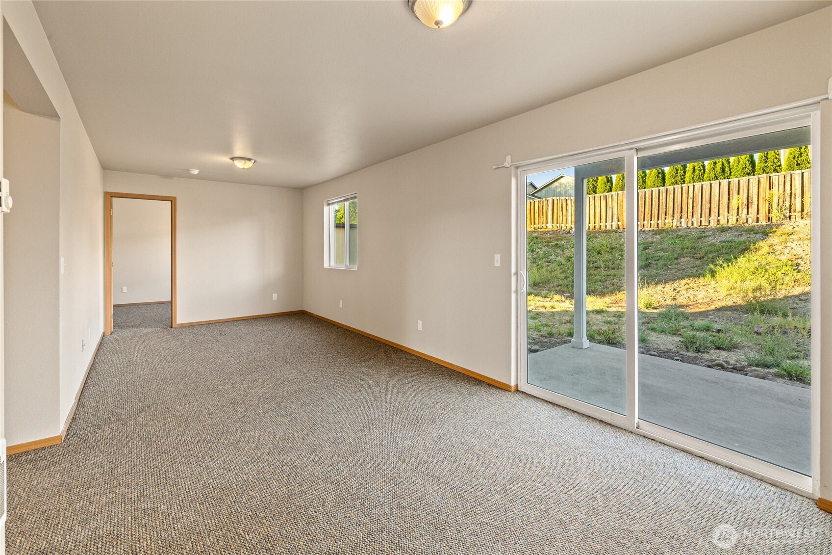 1911 W Peakview Drive Property Photo 26