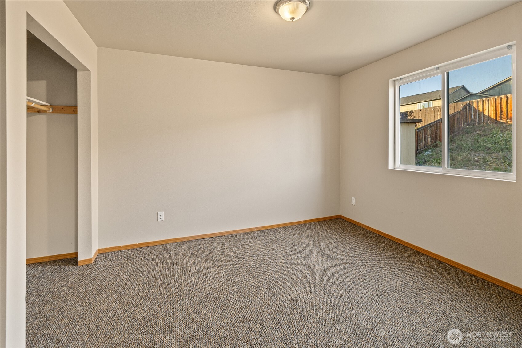 1911 W Peakview Drive Property Photo 30