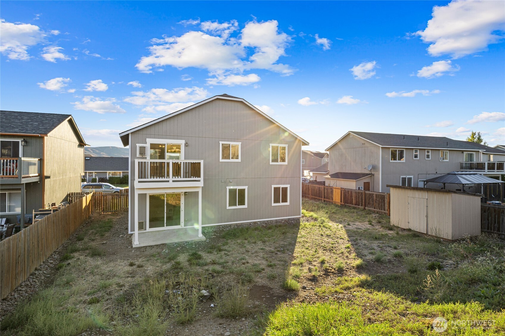 1911 W Peakview Drive Property Photo 32