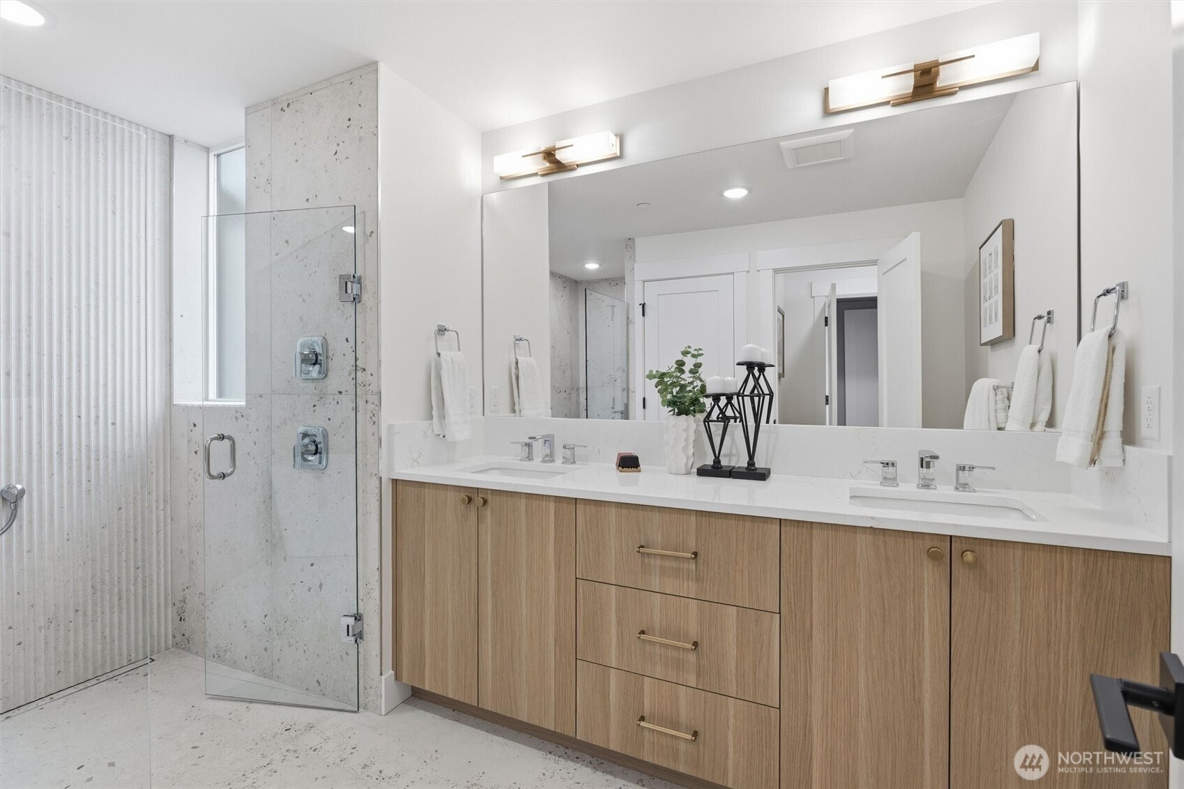 2016 Fairview Avenue C Property Photo 16