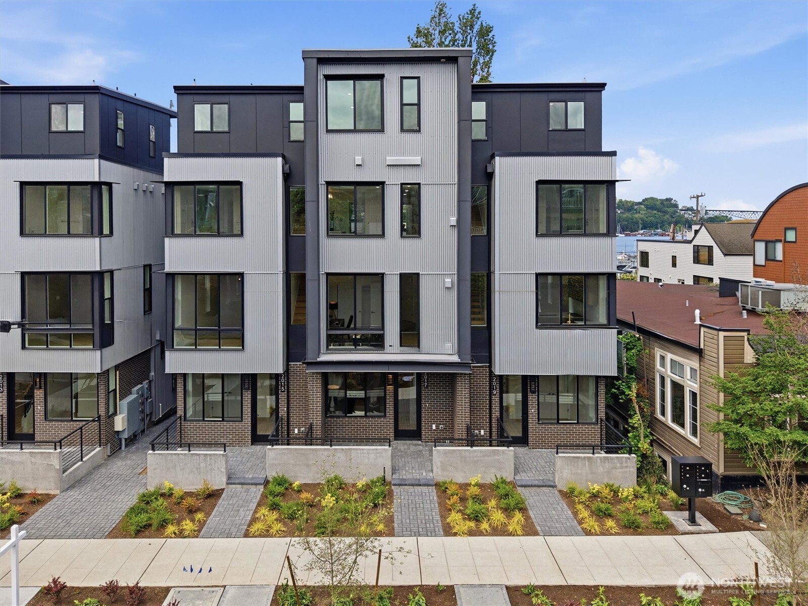2017 Minor Avenue Property Photo 4