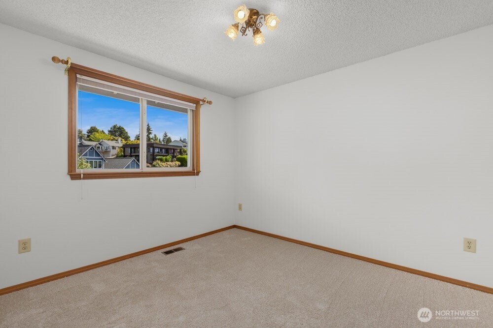 7404 100th Avenue Property Photo 27