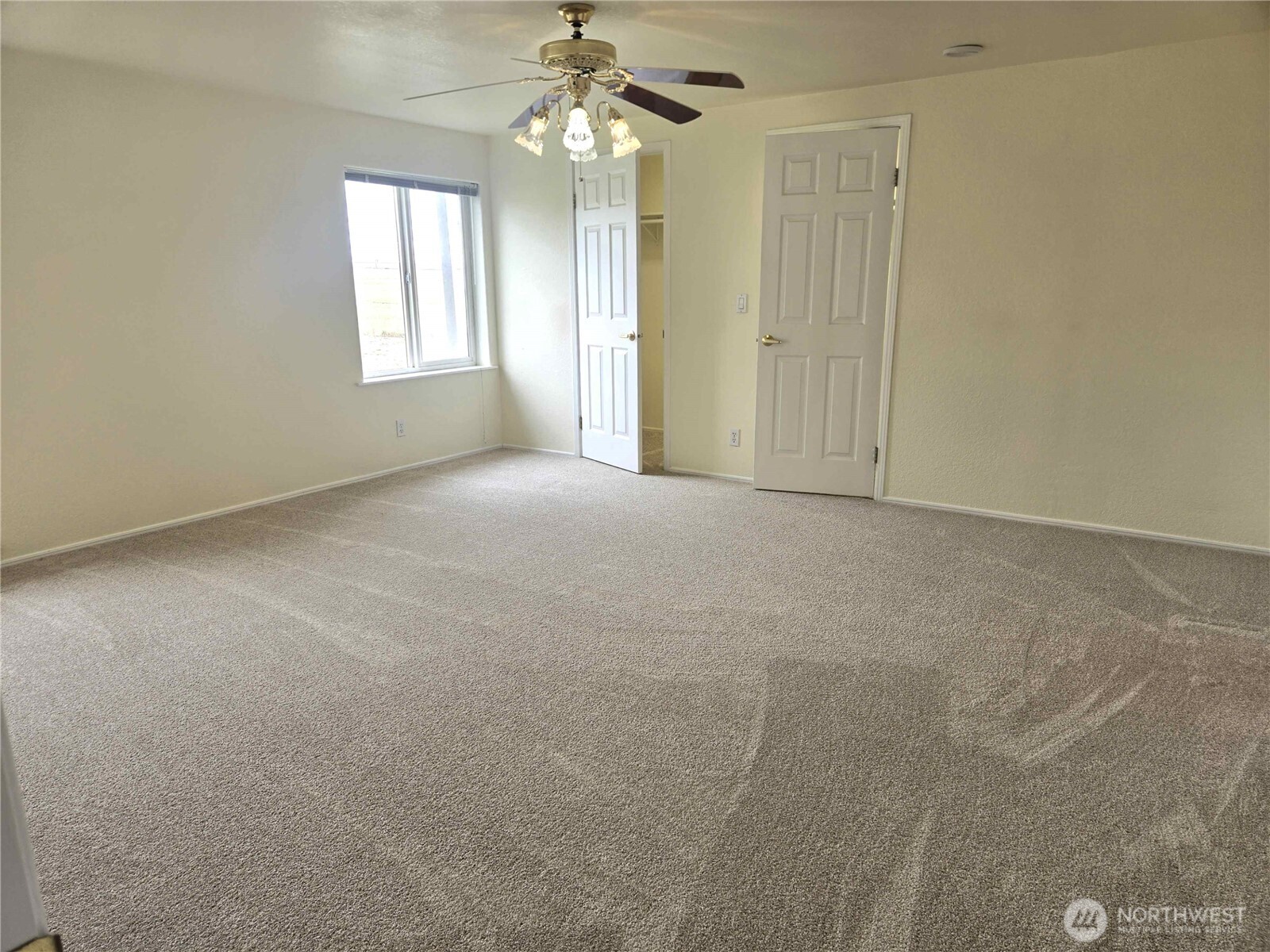 508 W 5th Avenue Property Photo 10