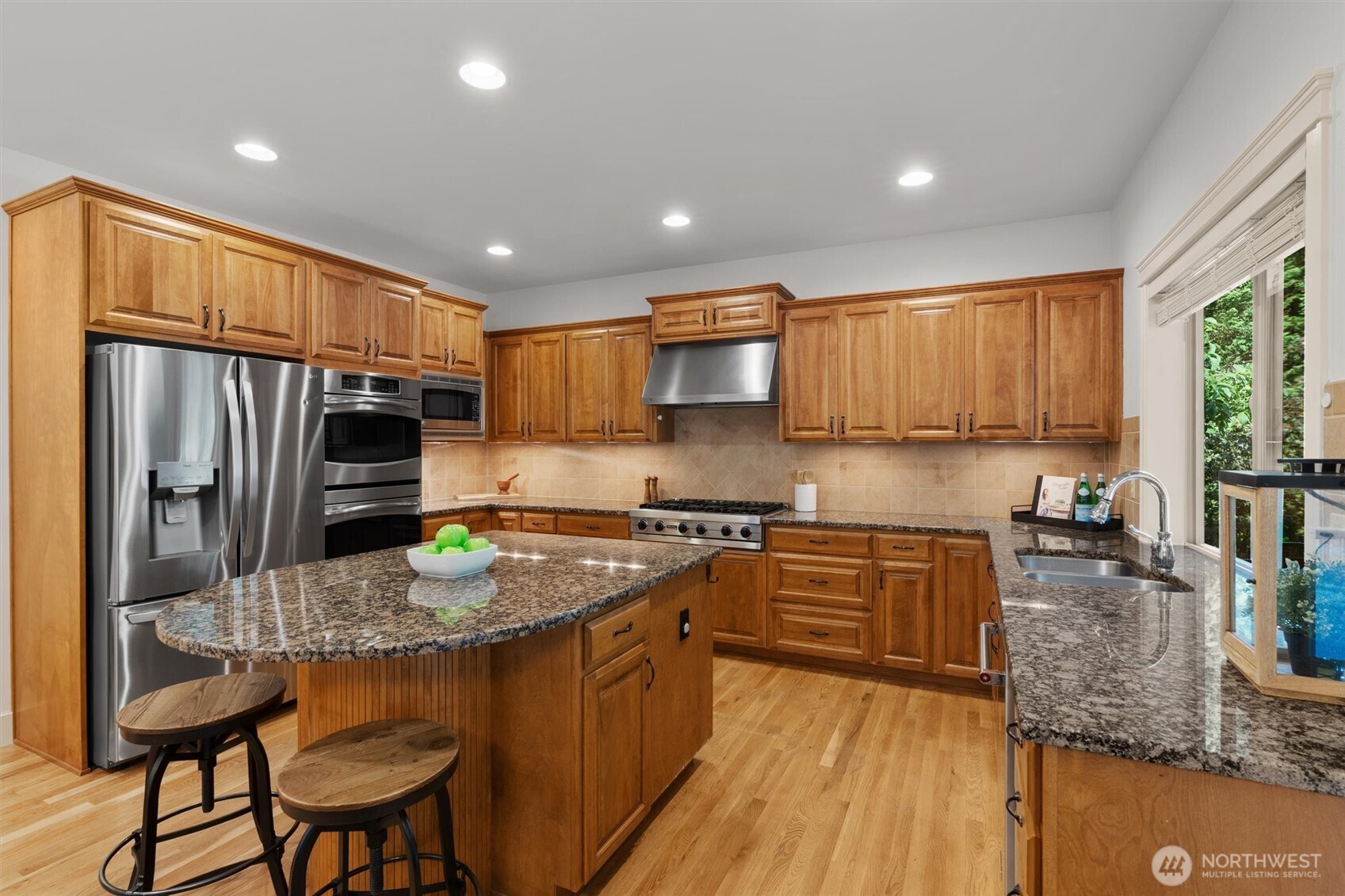 18626 157th Place Property Photo 8