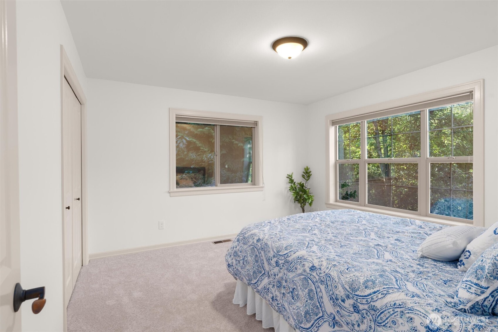 18626 157th Place Property Photo 23