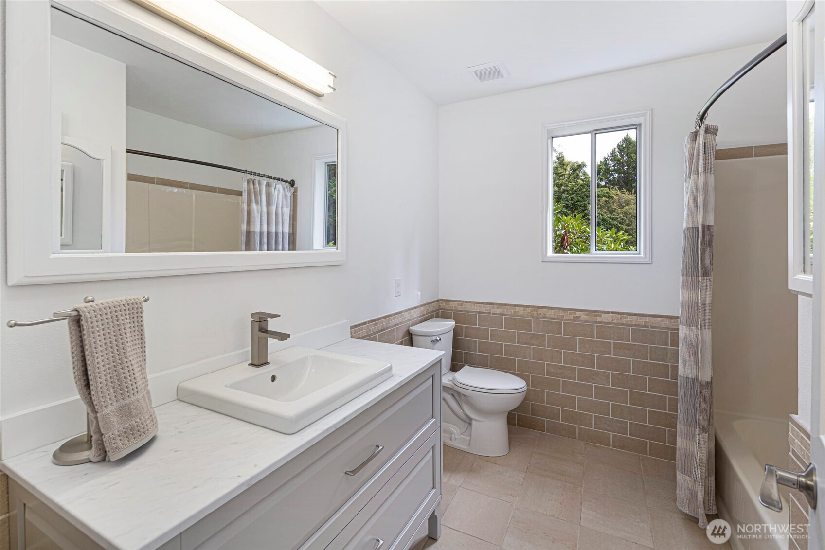 184 Ocean View Drive Property Photo 12