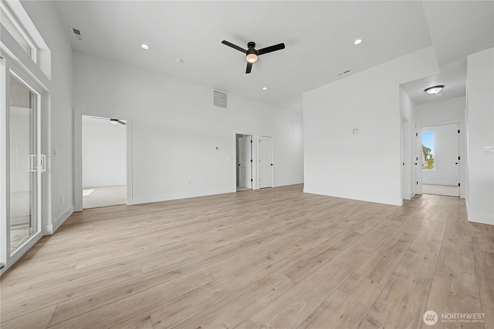 703 N Street Property Photo 6
