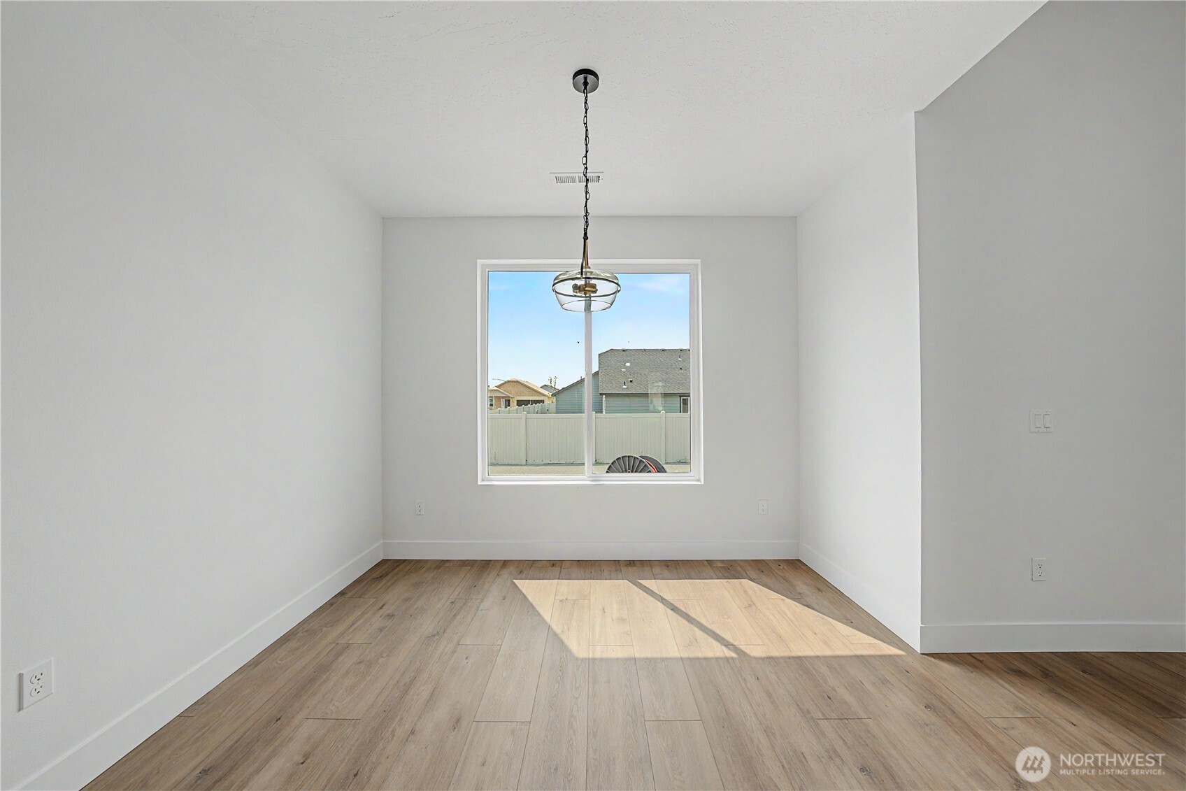 703 N Street Property Photo 10
