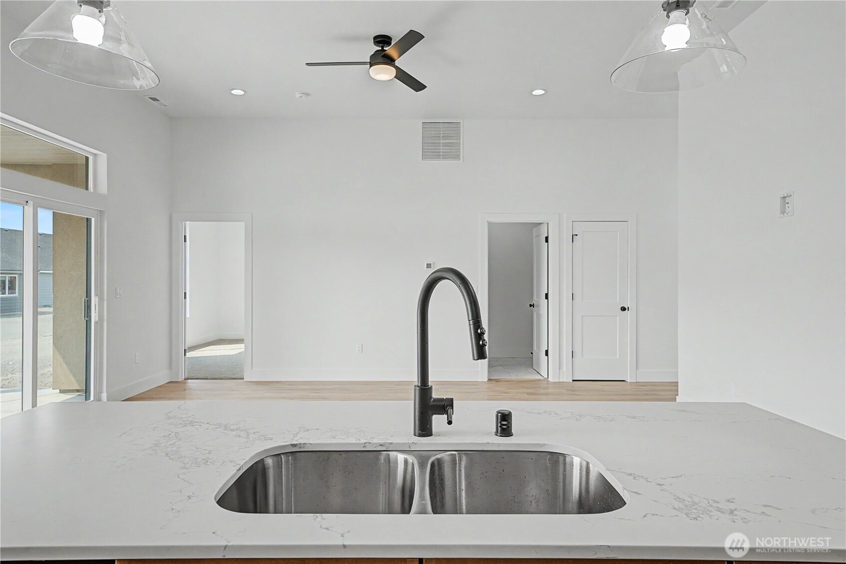 703 N Street Property Photo 12