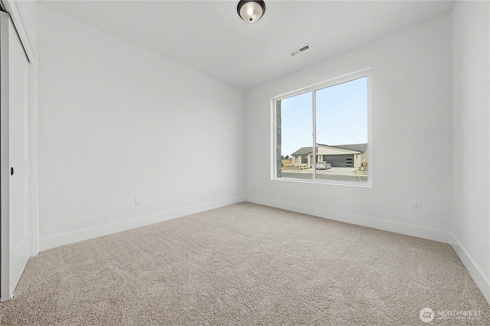 703 N Street Property Photo 20