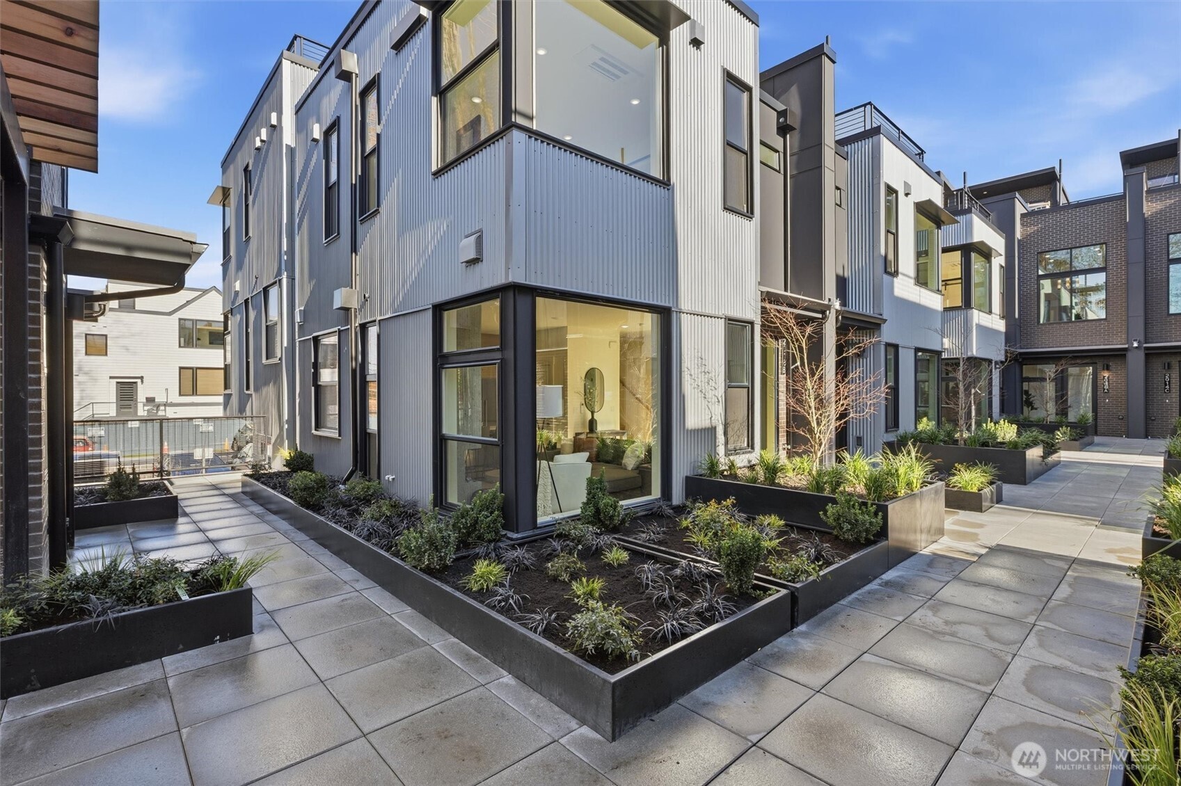 2018 Fairview Avenue A Property Photo 1