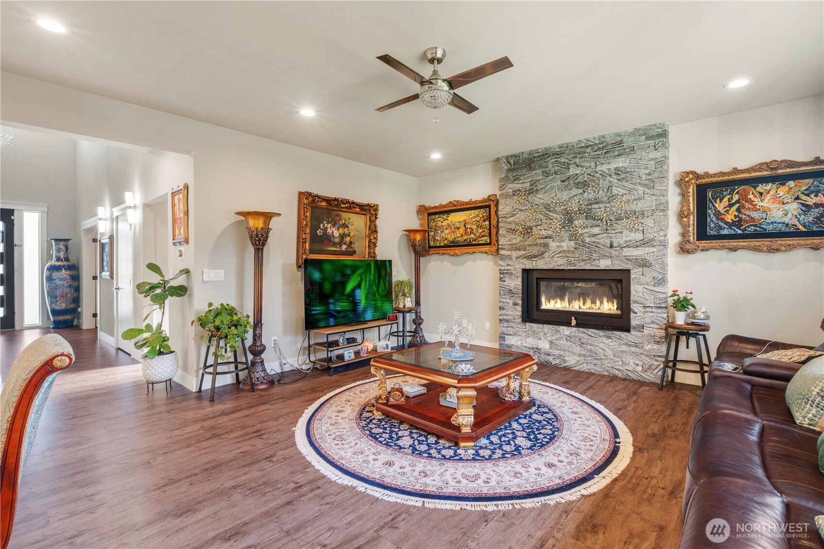 5315 Coastal Loop Property Photo 8