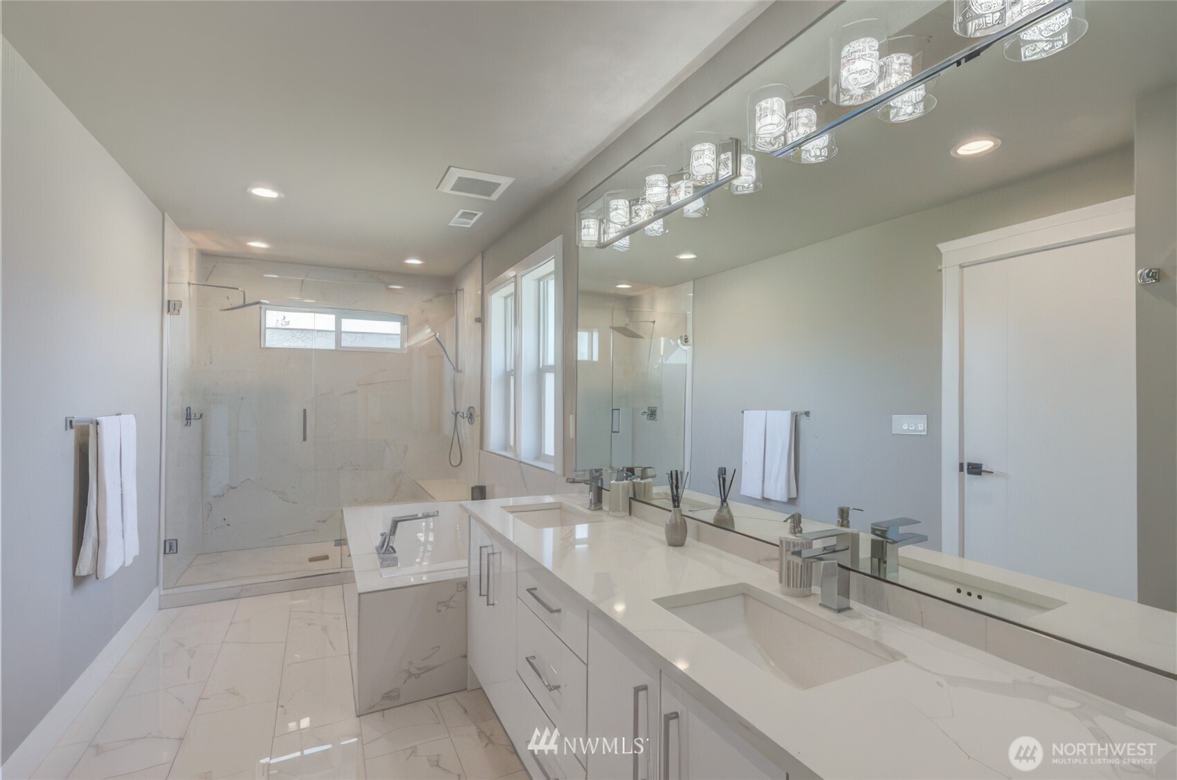 5315 Coastal Loop Property Photo 19