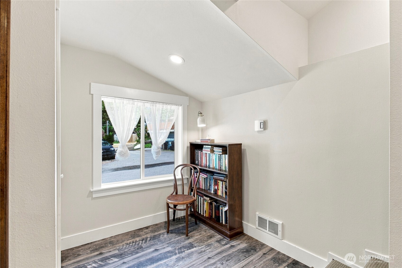 4010 82nd Avenue Property Photo 10
