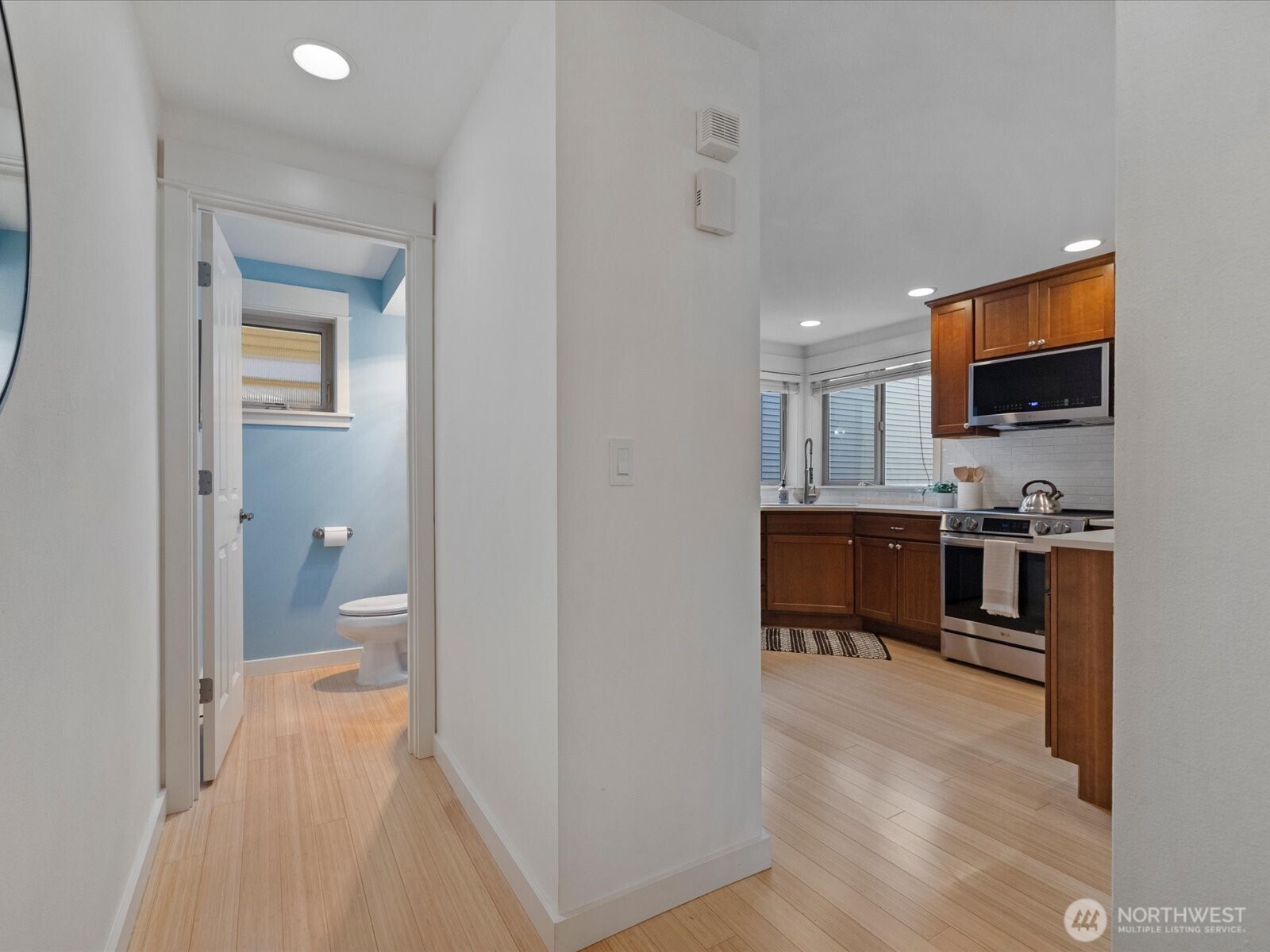 8554 A Mary Avenue Property Photo 17