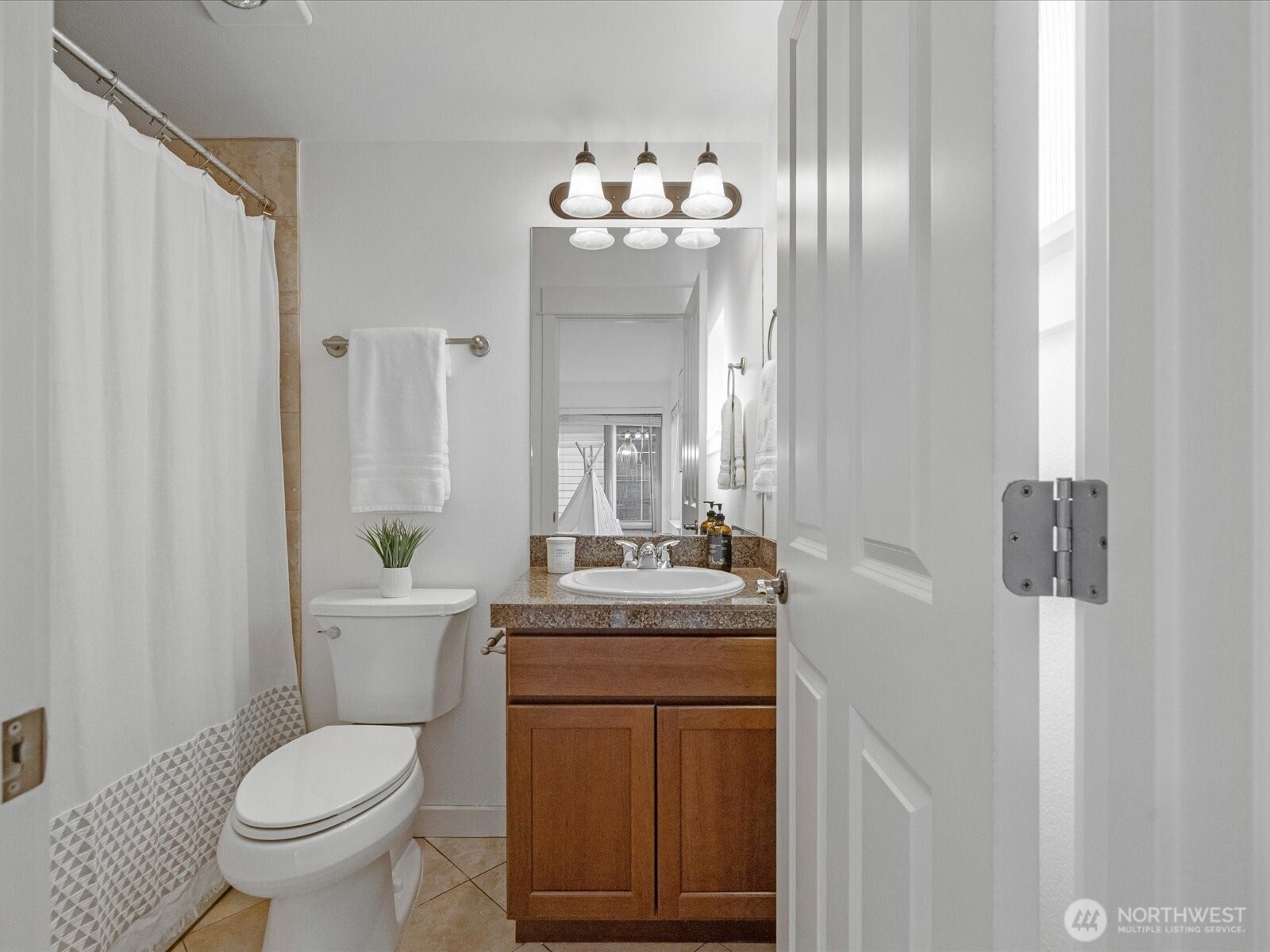 8554 A Mary Avenue Property Photo 25