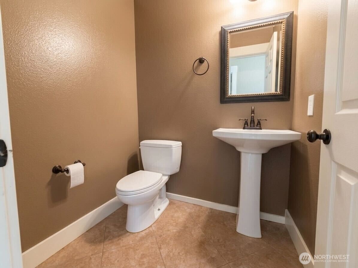 20611 Se 135 Street Property Photo 10