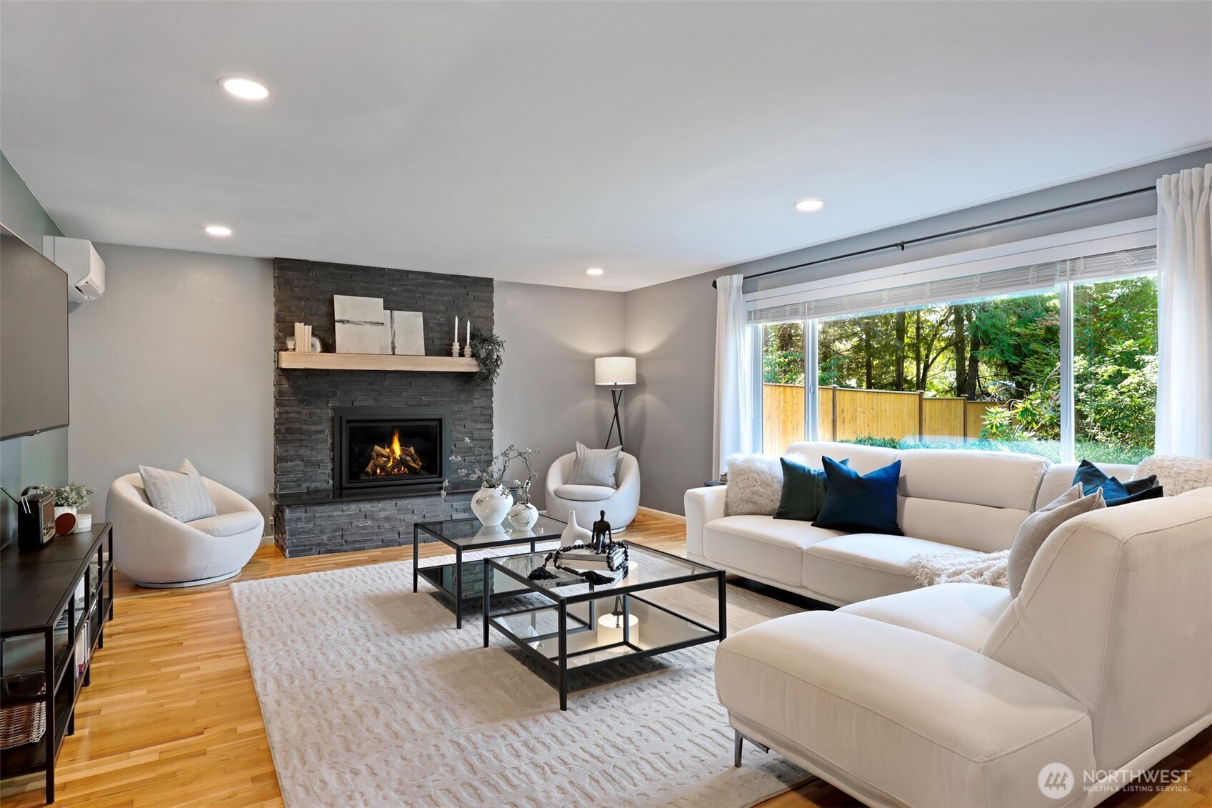 19024 140th Avenue Property Photo 4