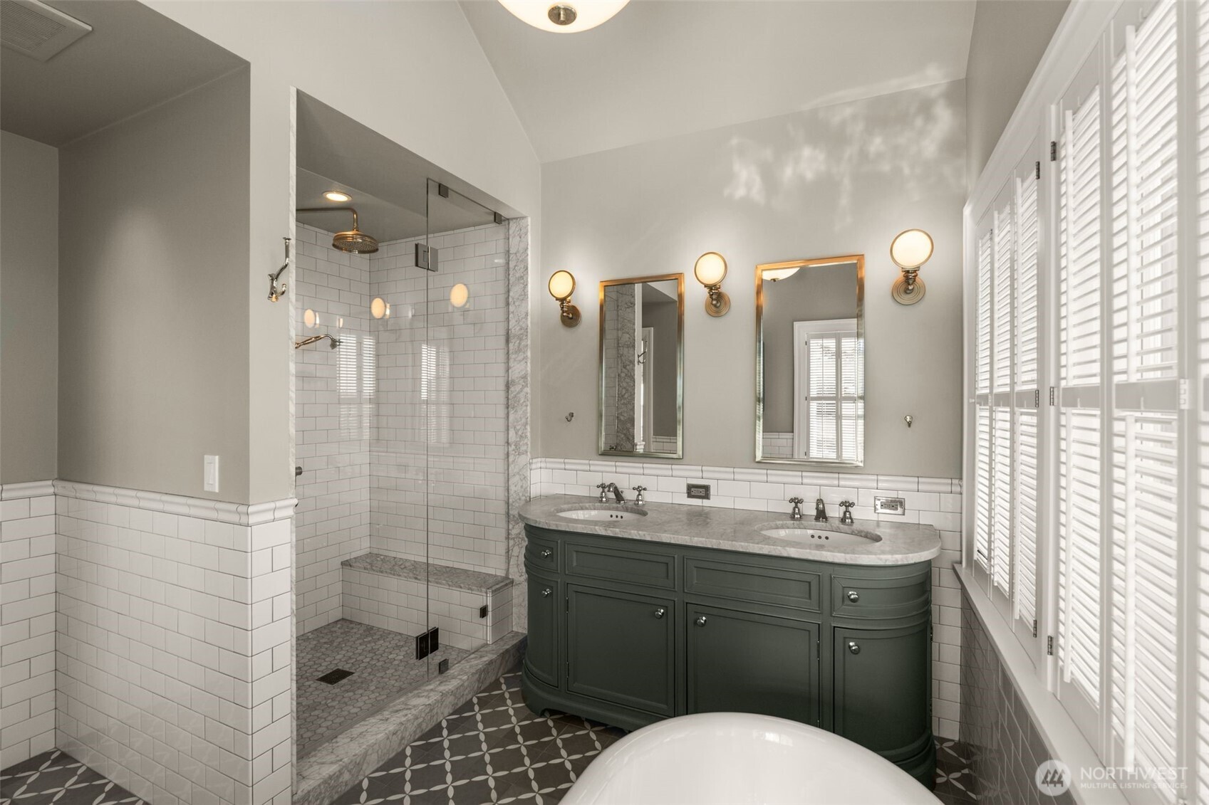 1107 4th Avenue Property Photo 27