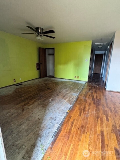 1006 17th Street Property Photo 2