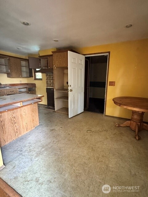 1006 17th Street Property Photo 3