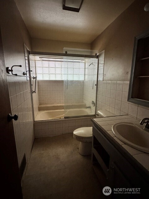 1006 17th Street Property Photo 8