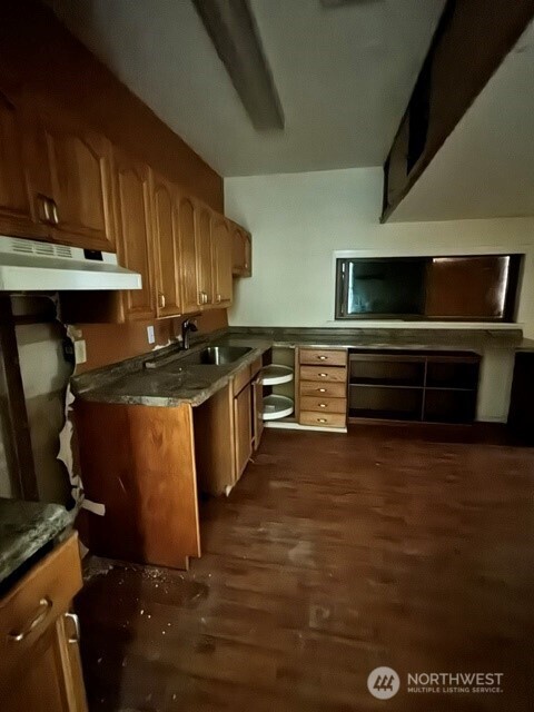 1006 17th Street Property Photo 10