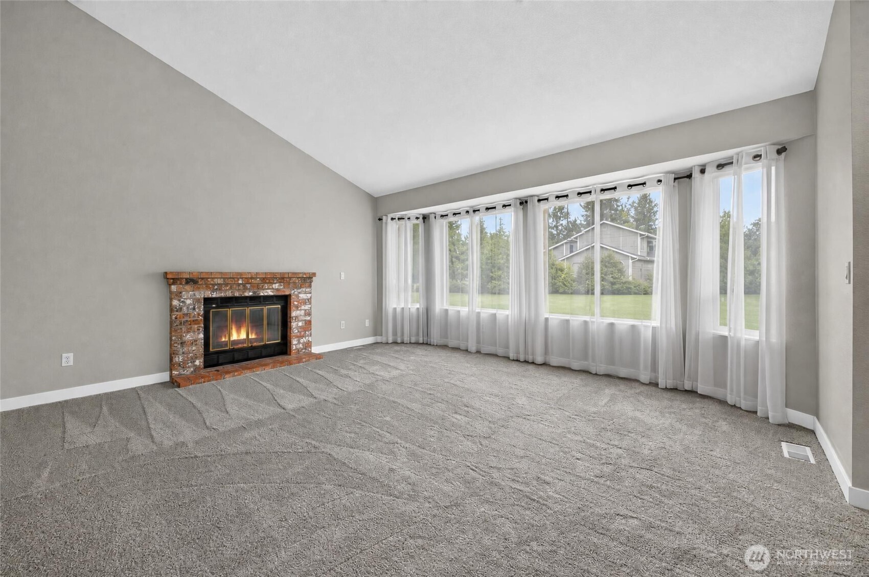 10313 148th Street Ct Property Photo 9