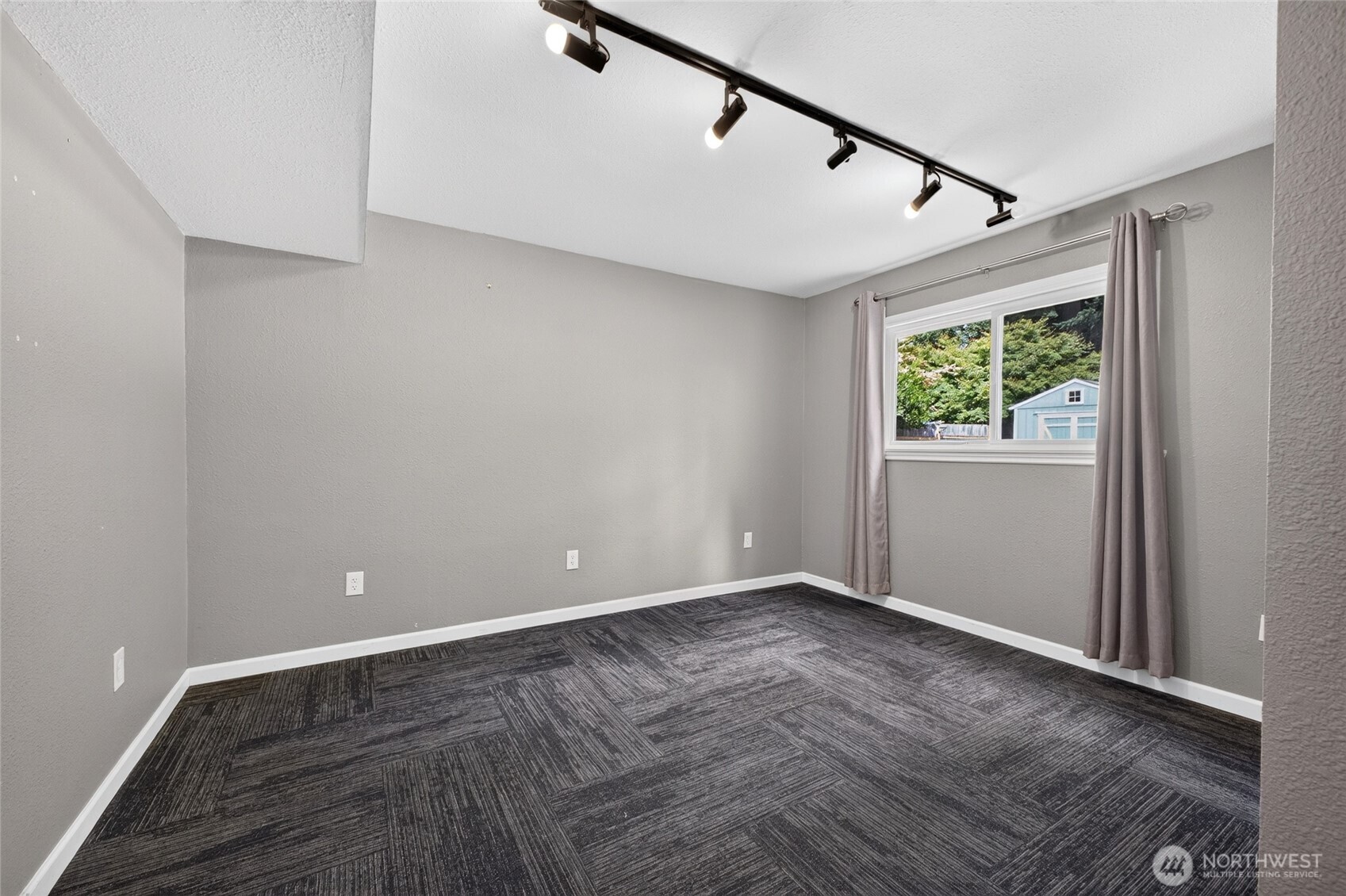 10313 148th Street Ct Property Photo 30
