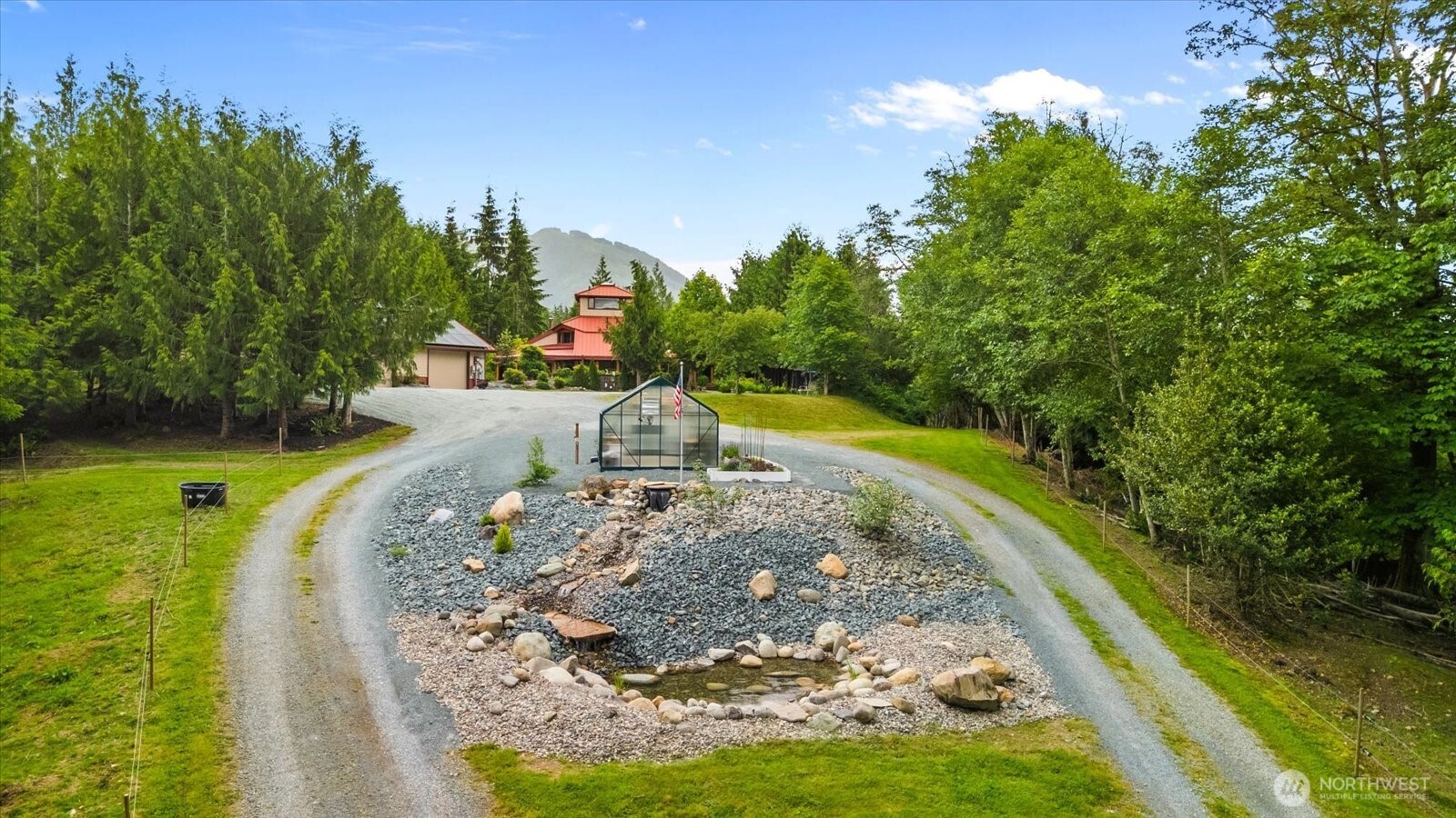 27346 Lake Cavanaugh Road Property Photo 3