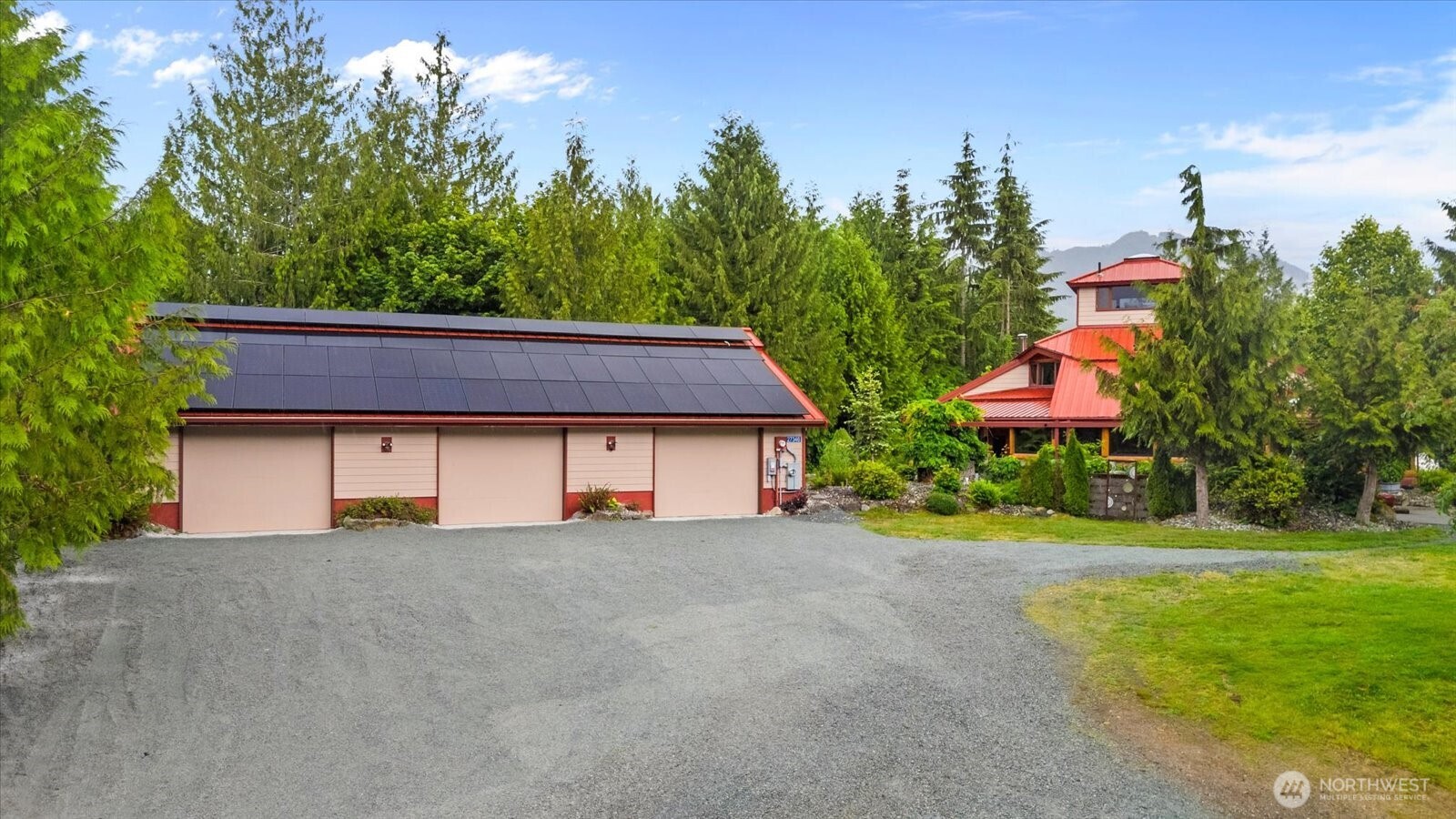 27346 Lake Cavanaugh Road Property Photo 4