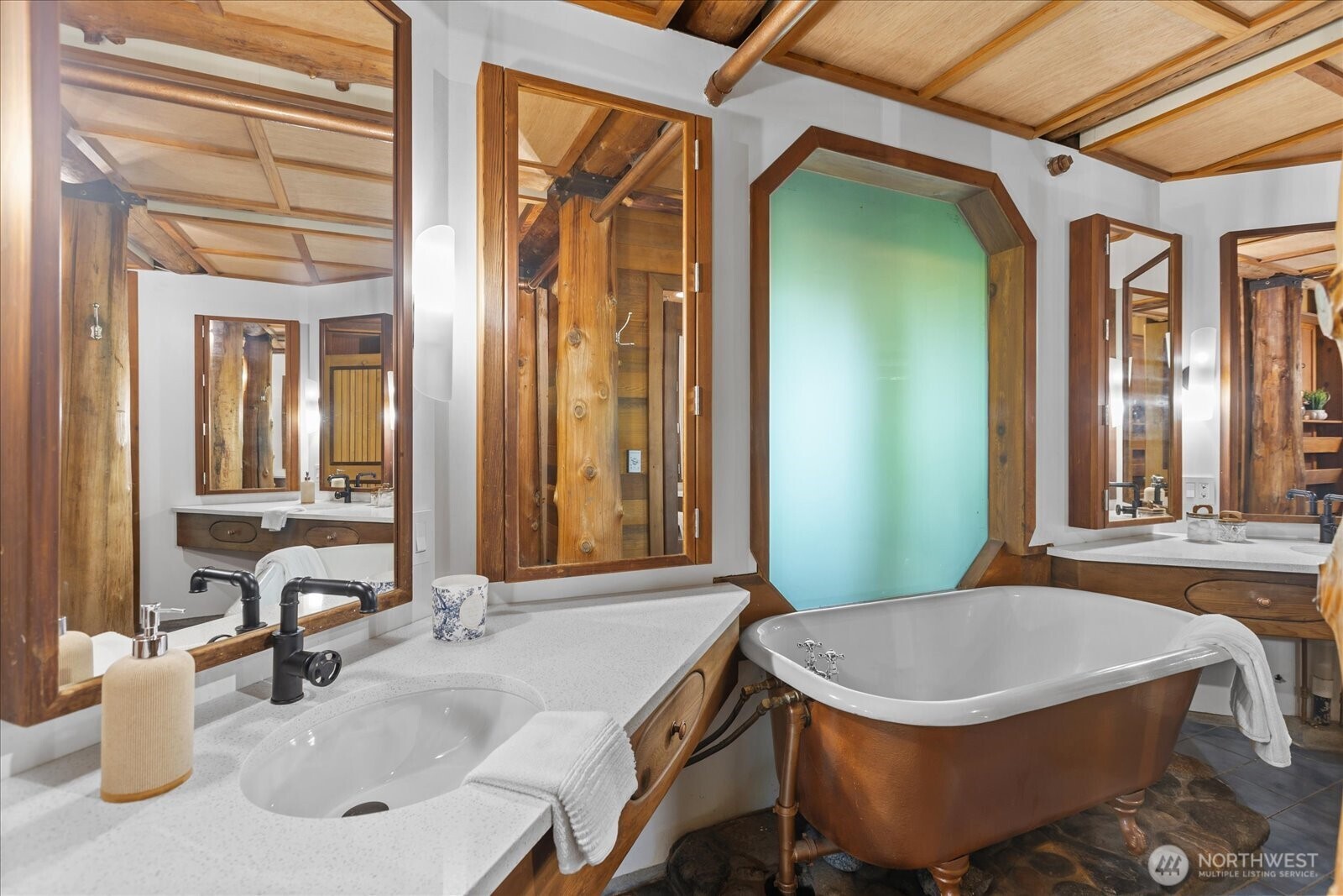 27346 Lake Cavanaugh Road Property Photo 13