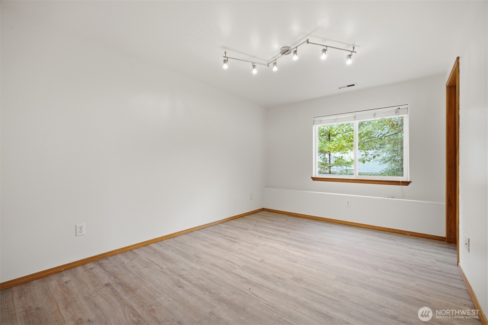 13 Rocky Ridge Drive Property Photo 27