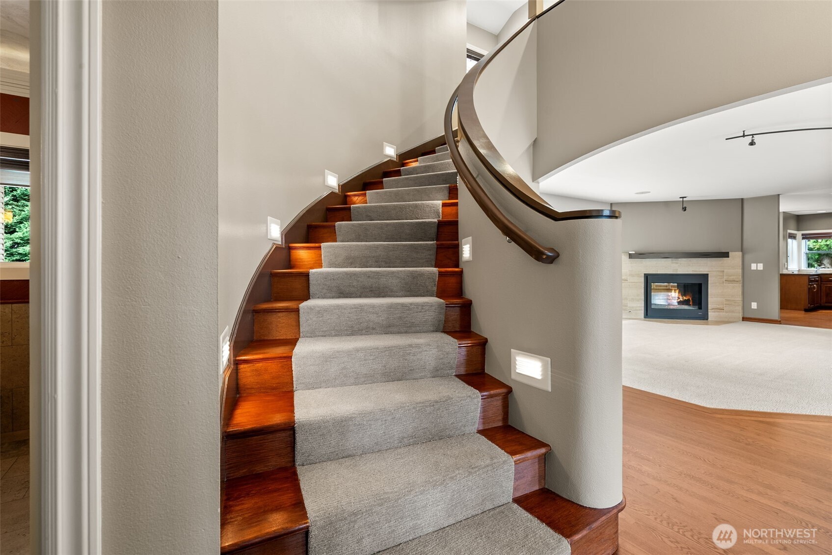 19305 4th Place Property Photo 21