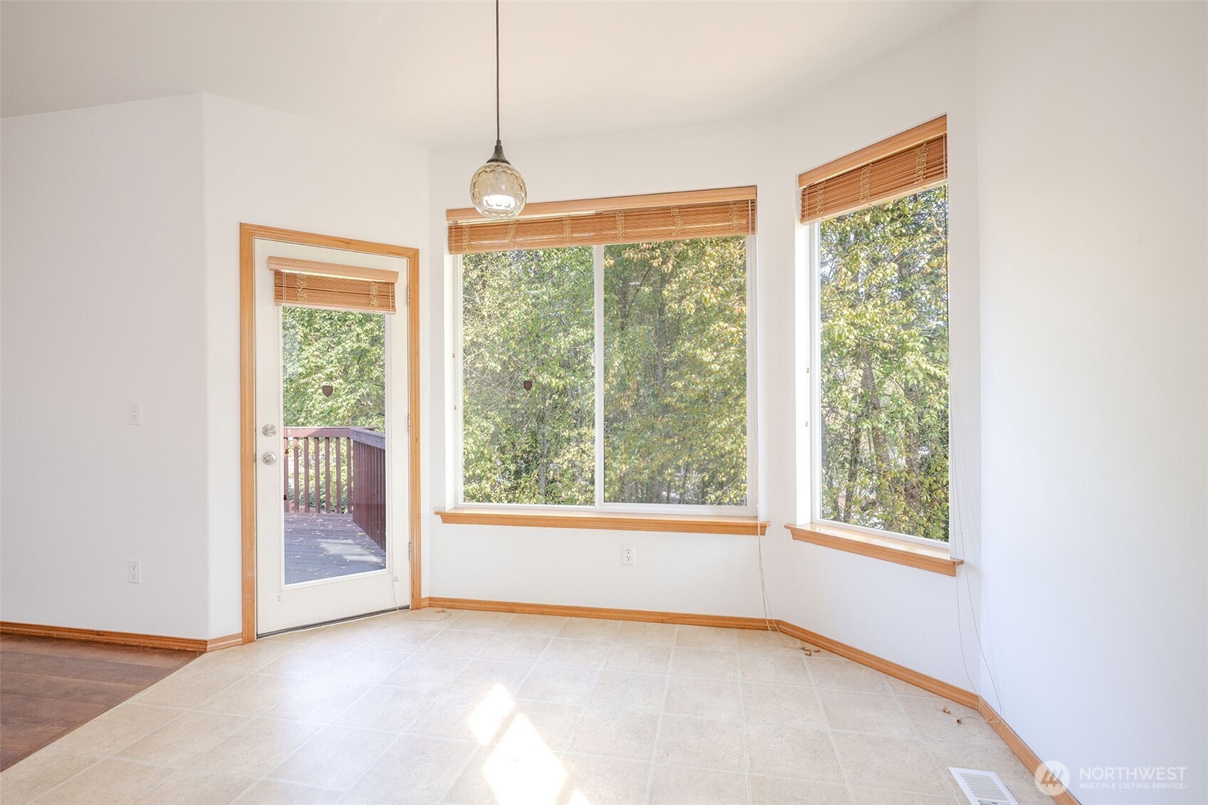 12721 51st Avenue Property Photo 10