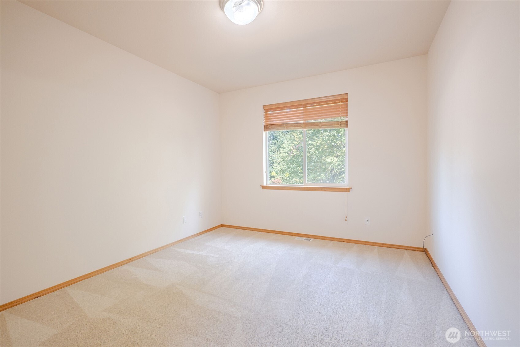 12721 51st Avenue Property Photo 13