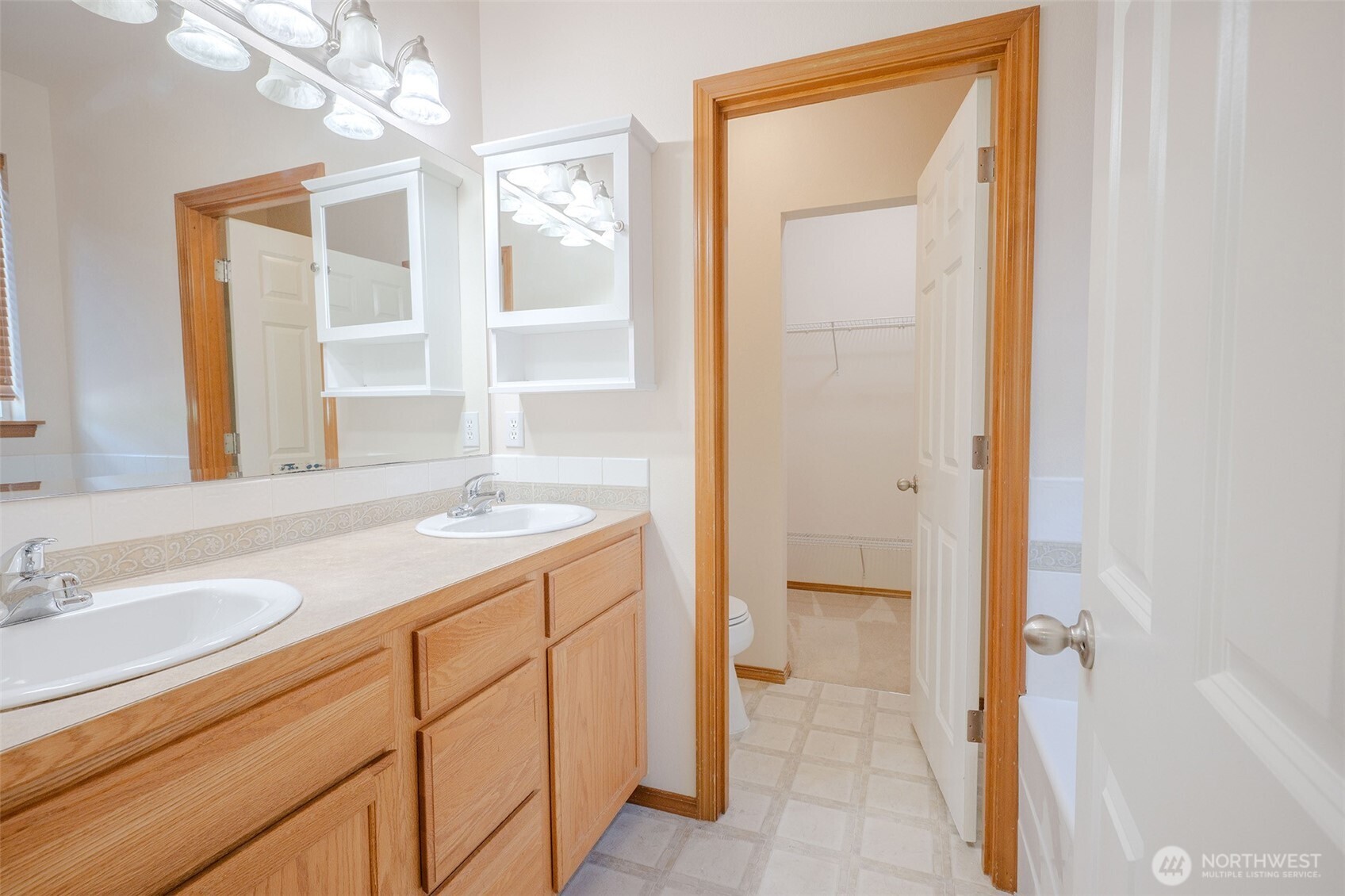 12721 51st Avenue Property Photo 15