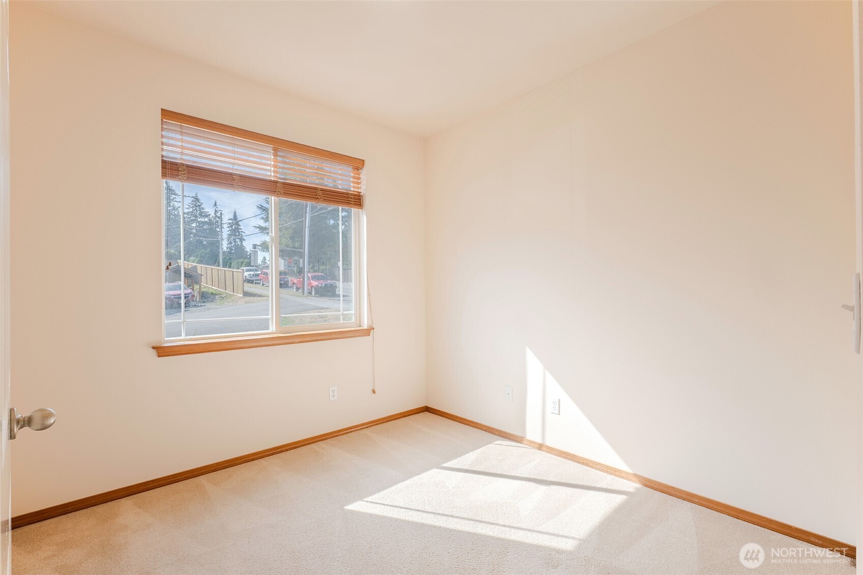 12721 51st Avenue Property Photo 21