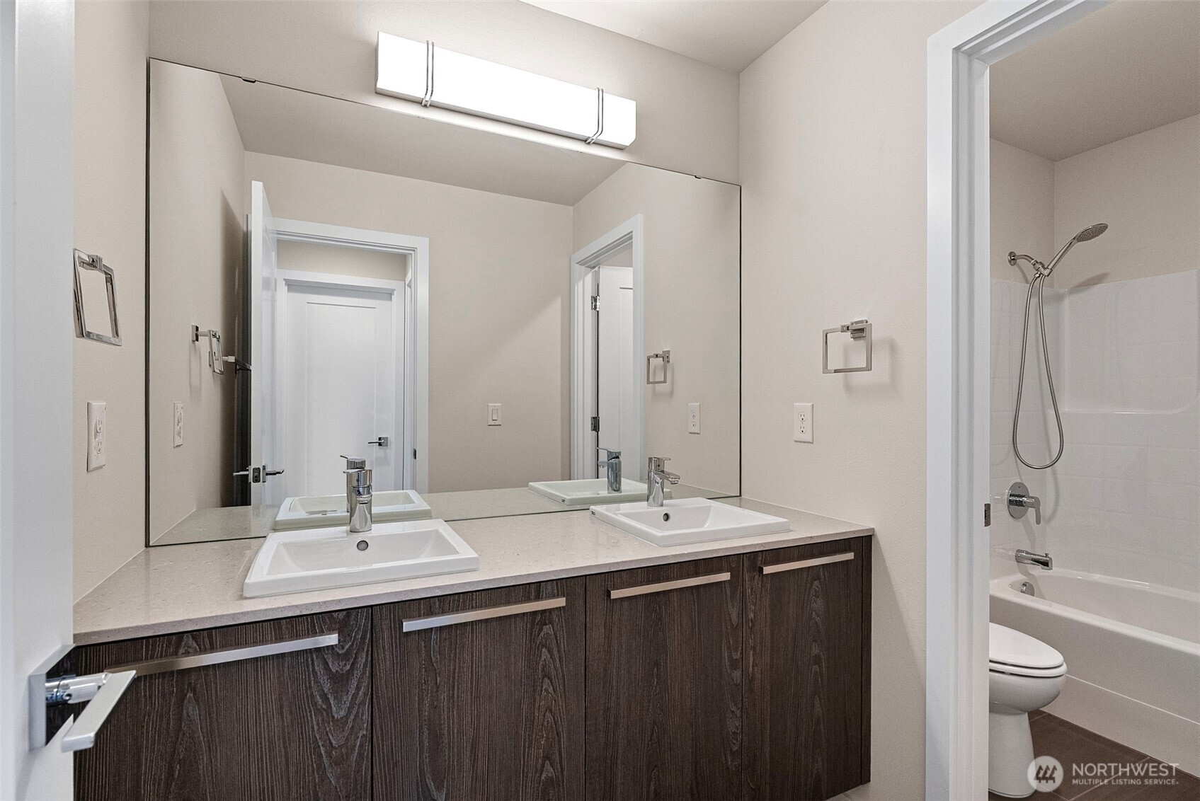 4635 Olivine Drive Property Photo 36