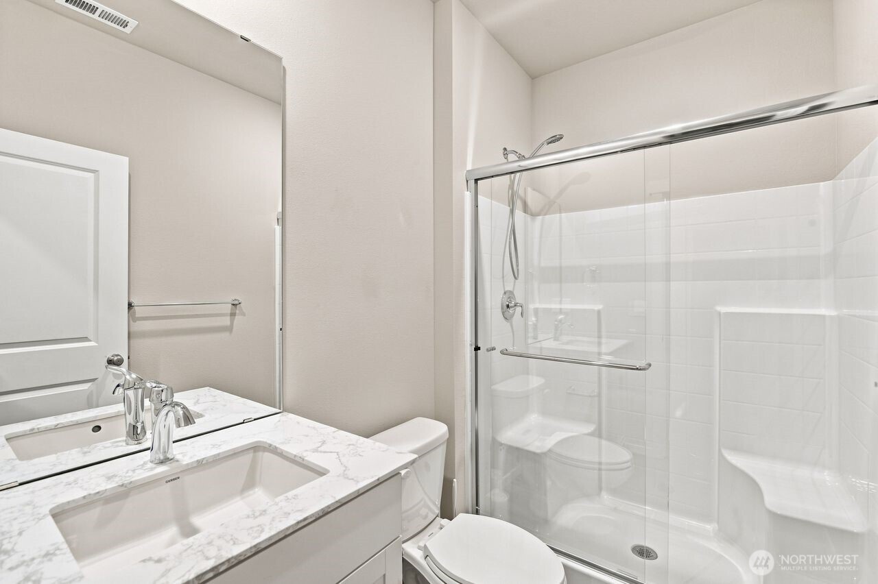 18419 7th Avenue Property Photo 16