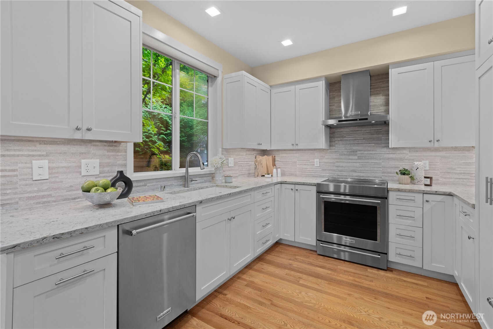 15501 133rd Place 10a Property Photo 12