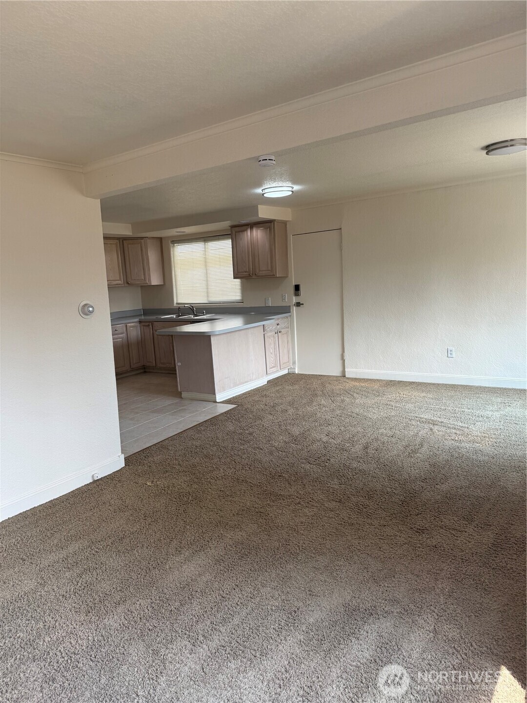 3910 Ne 51st Street Property Photo 6