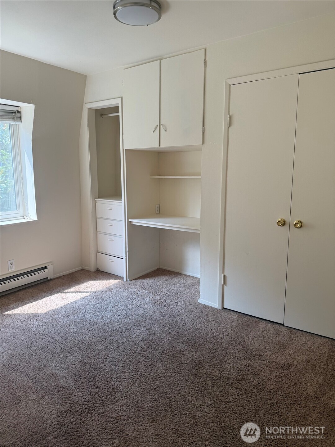 3910 Ne 51st Street Property Photo 13