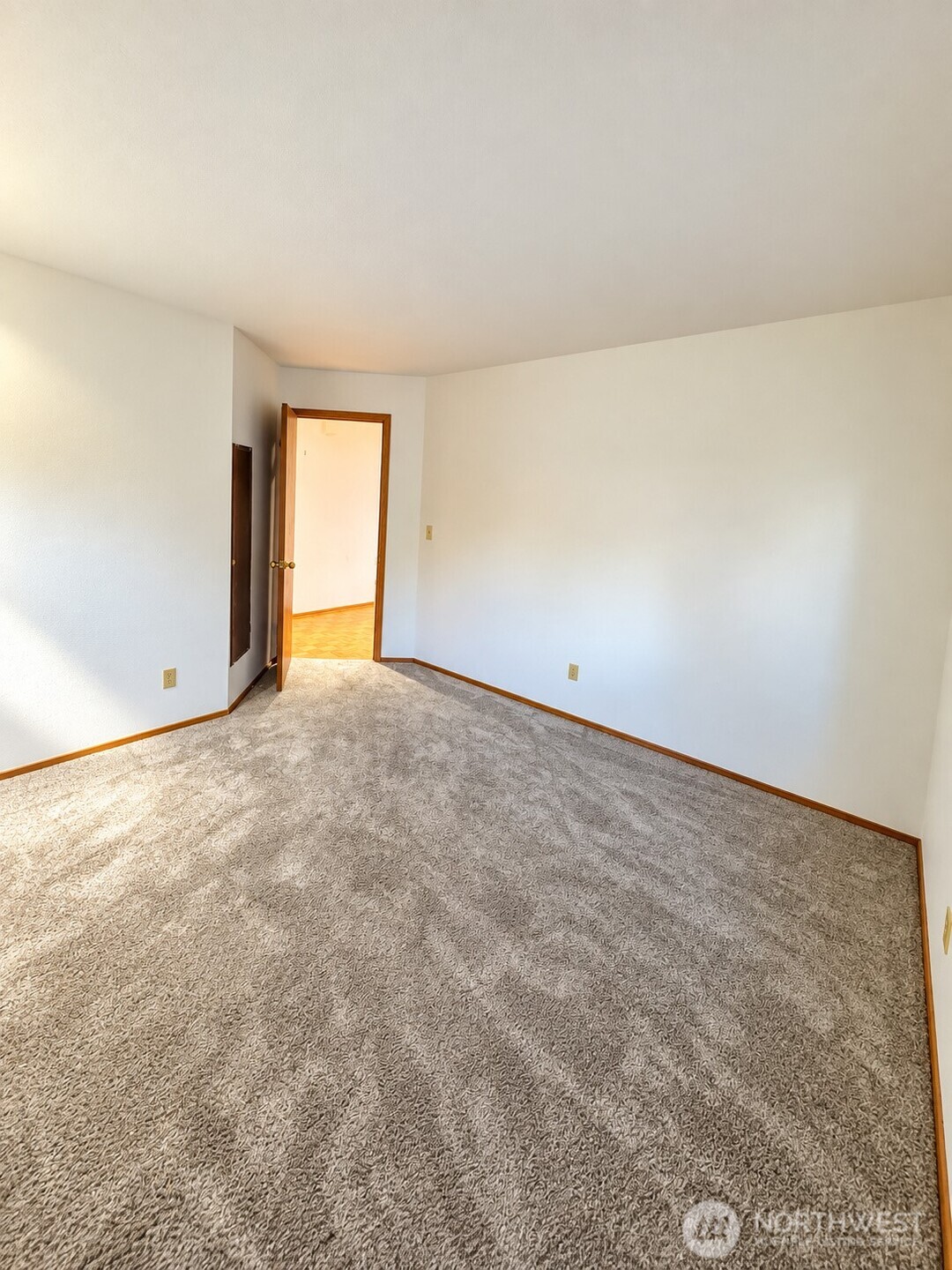 911 Nw Leisure Lane Property Photo 14