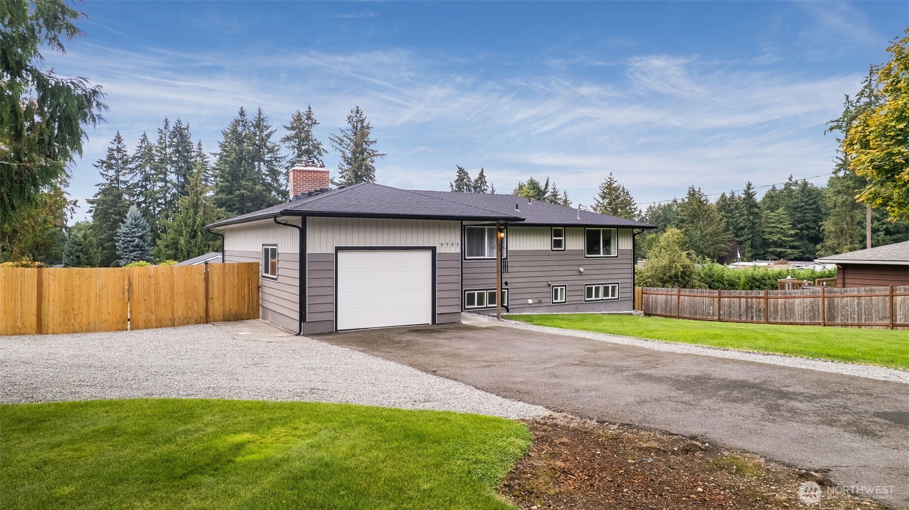 5701 80th Street Property Photo 3