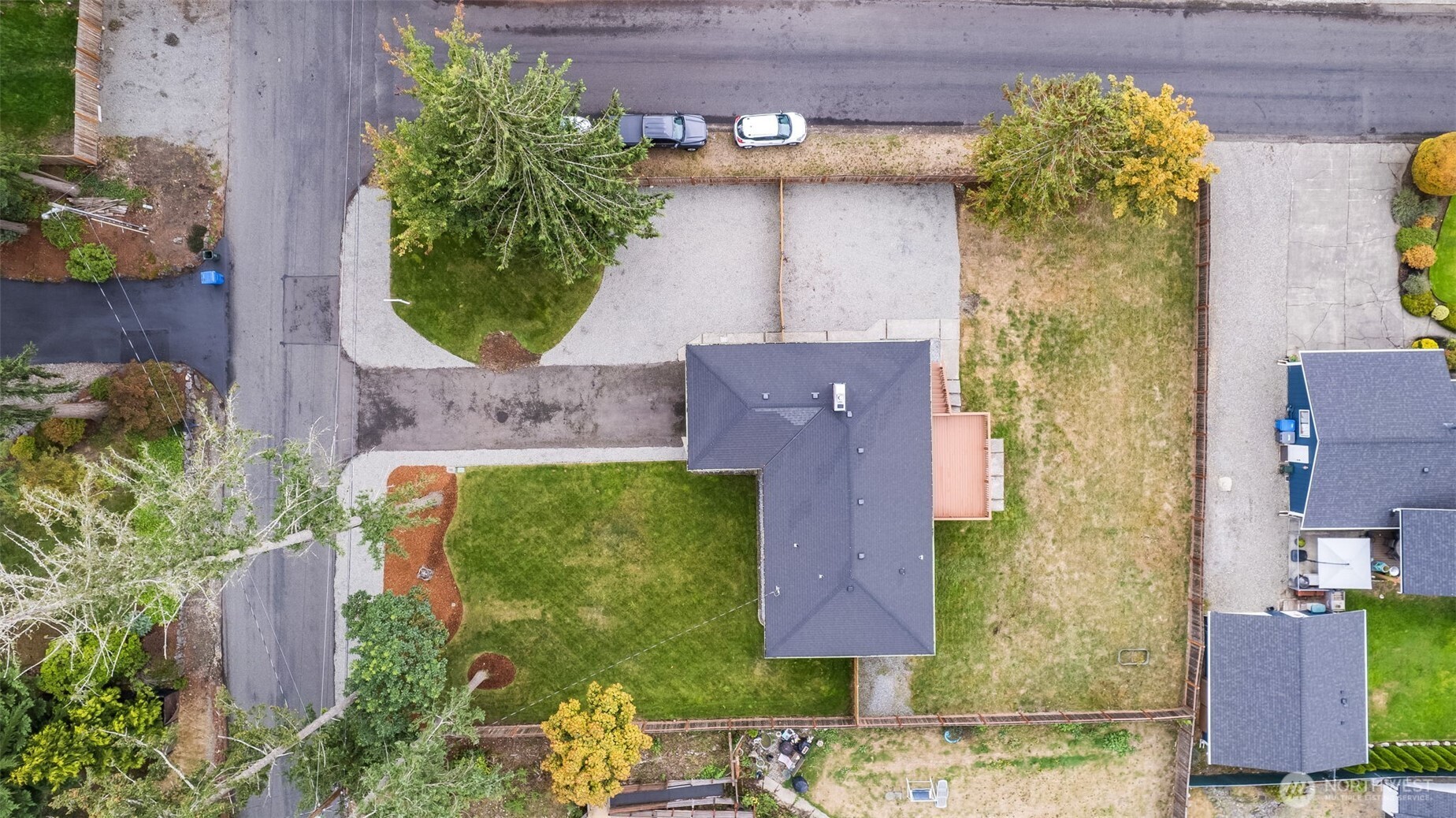 5701 80th Street Property Photo 4