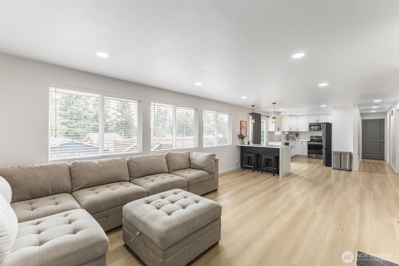 5701 80th Street Property Photo 12