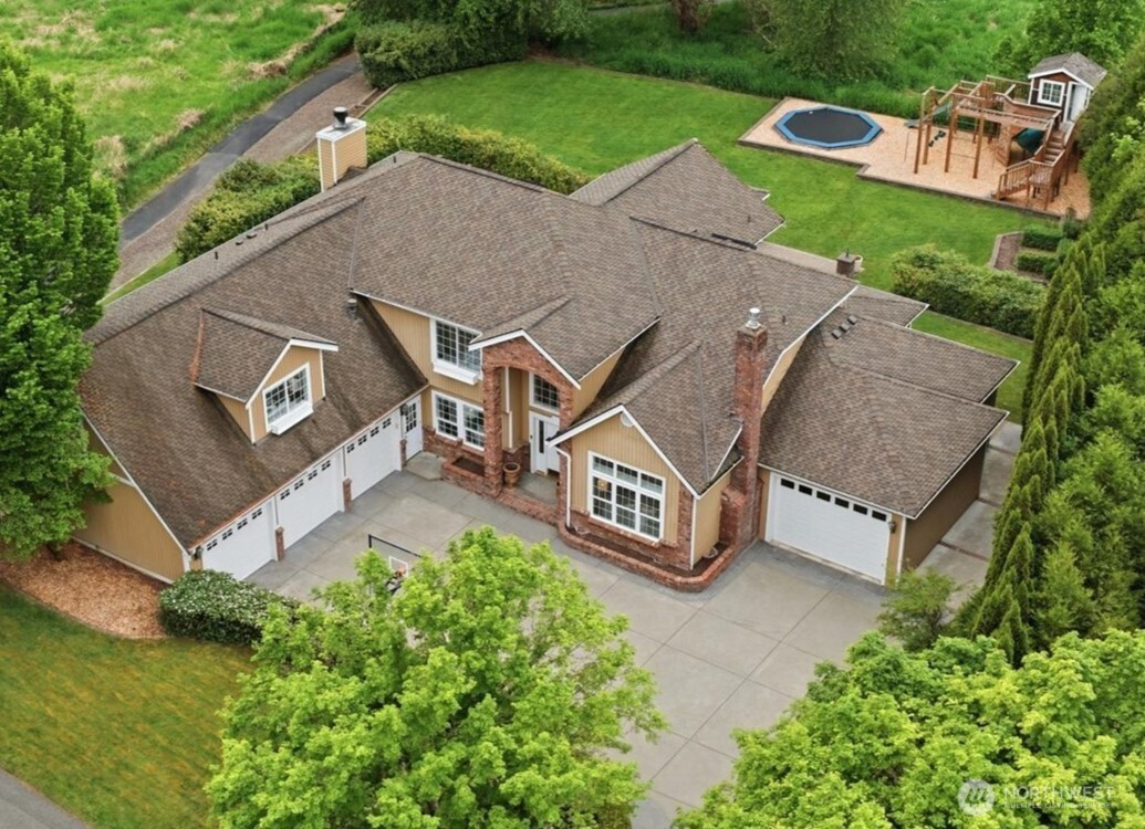 4511 238th Place Property Photo 1